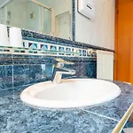 Whats-app Self-check-in - Zell Am - In Out Apartment