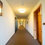 Whats-app Self-check-in - Zell Am - In Out Apartment