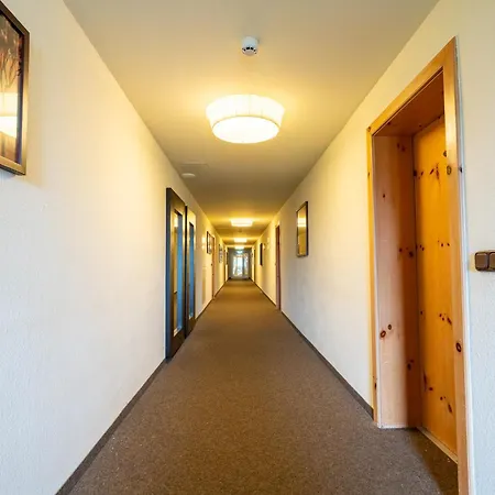 Whats-app Self-check-in - Zell Am - In Out Daire