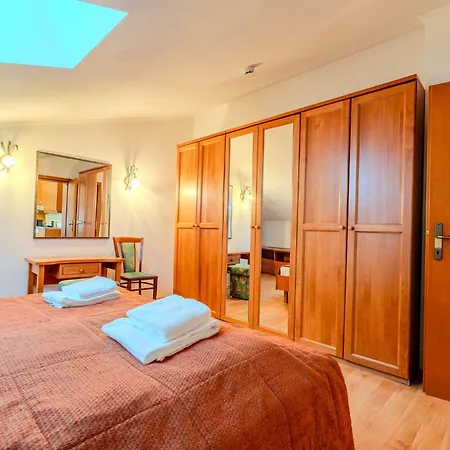 Apartment Whats-app Self-check-in - Gansl