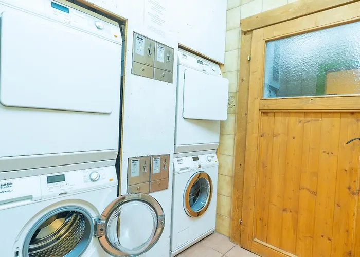 아파트 Whats-app Self-check-in - Zell Am - In Out