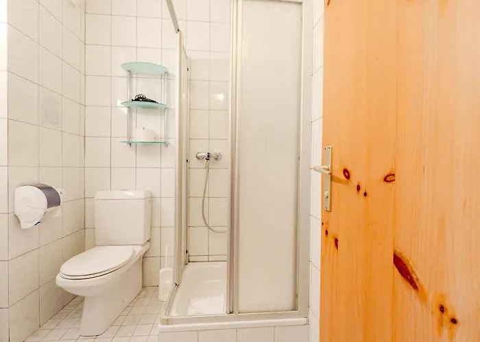 Whats-app Self-check-in - Zell Am - In Out *